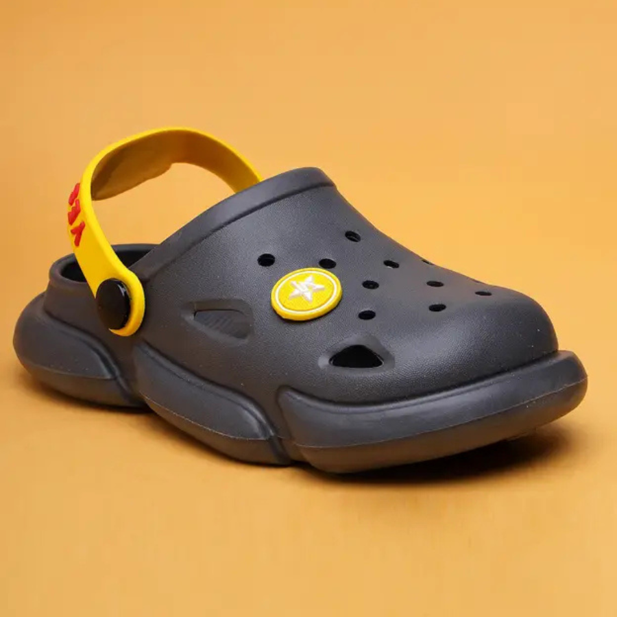 Buckle Clogs For Boys & Girls  (Grey , 2.5-8 Year)