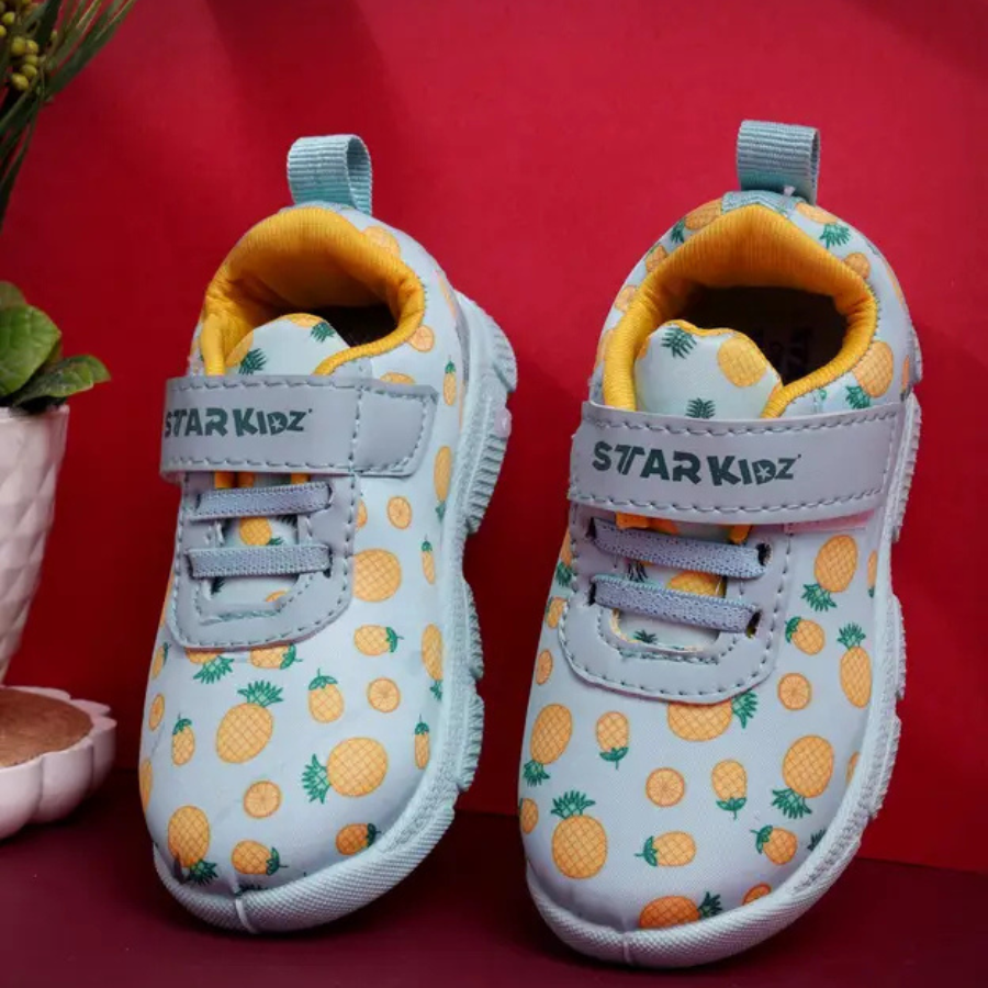 Velcro Chu Chu Shoes For Boys & Girls  (Light green, 12months to 3.5years)