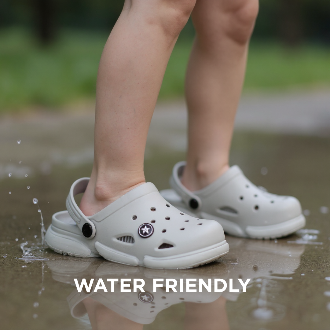 CLOUD TREADS LIGHT GREY CLOGS (Jojo) – Everyday Cool, Effortless Comfort | Unisex | Ages 9 to 13 Years